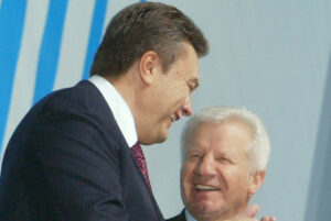 РАЗМОРОЗИЛИ…