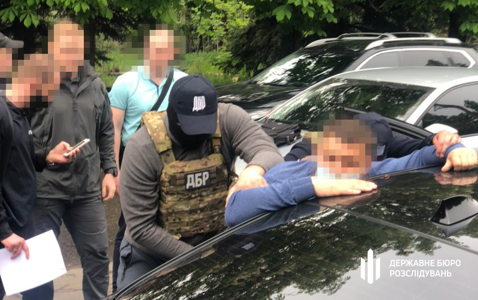 na donechchini dbr zatrimalo suddyu yakij za groshi obicyav uhvaliti potribne rishennya 2