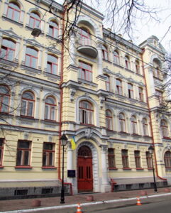 Один день в Высшем специализированном суде Украины